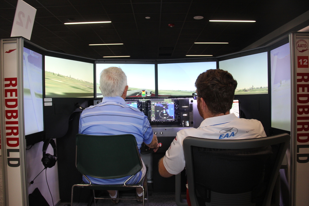 Pilot and CFI training on a Redbird LD AATD